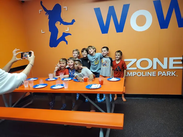 Sky Zone Highland Heights Picture 3
