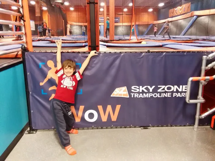 Sky Zone Trampoline Park Picture 2