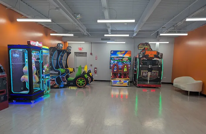 Sky Zone Trampoline Park Picture 5