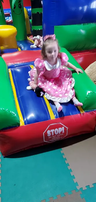 Red Bank Bounce Picture 1