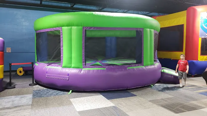 Froggy's Family Entertainment Center Picture 2