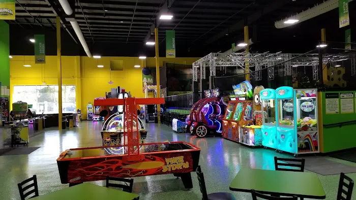 Launch Trampoline Park Picture 10