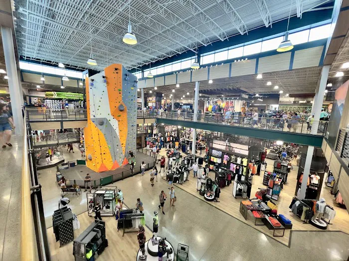 DICK'S House of Sport Picture 4