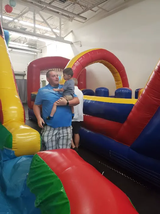 Maddie B’s Bounce House Picture 6