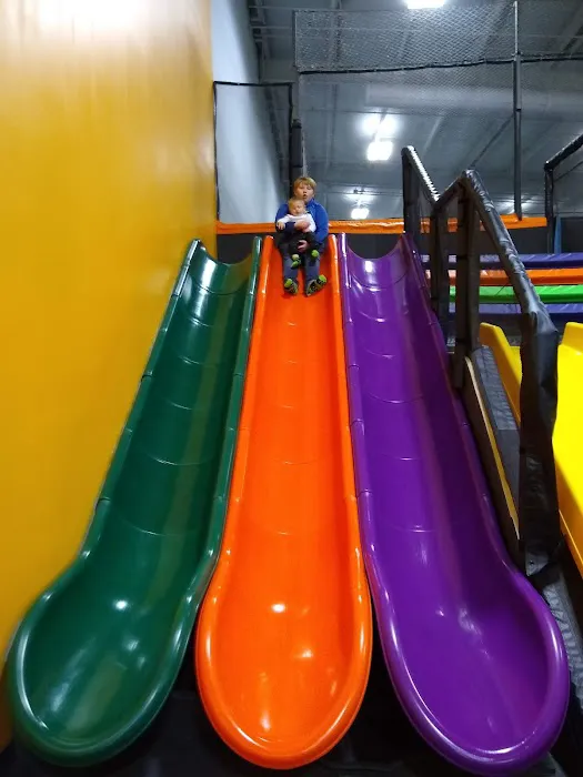 Just Jump Trampoline Park Picture 2