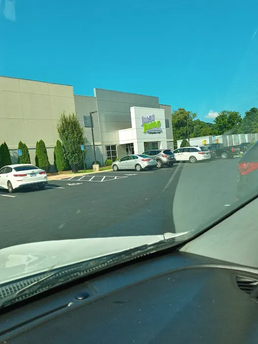 Just Jump Trampoline Park Picture 4