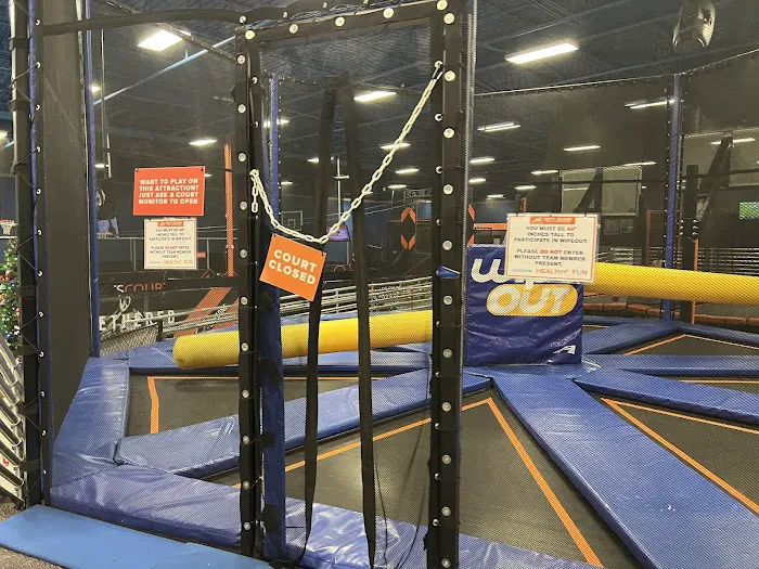 Sky Zone Trampoline Park Picture 2
