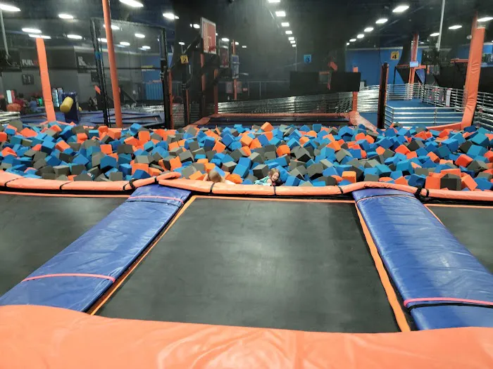 Sky Zone Trampoline Park Picture 5