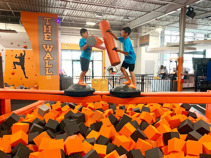 Big Air Trampoline Park Picture 10