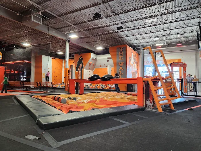 Big Air Trampoline Park Picture 1