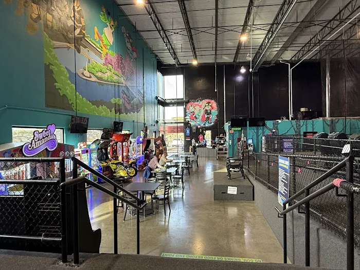 Elevate Trampoline Park Picture 4