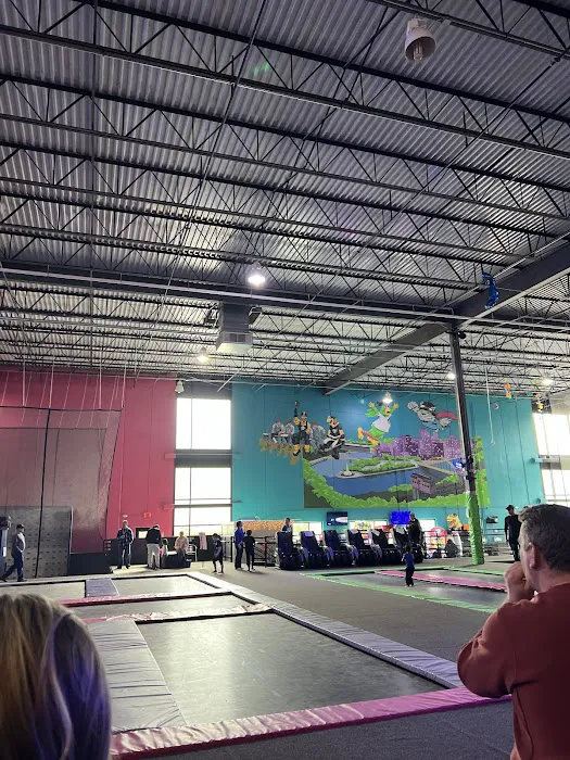 Elevate Trampoline Park Picture 7