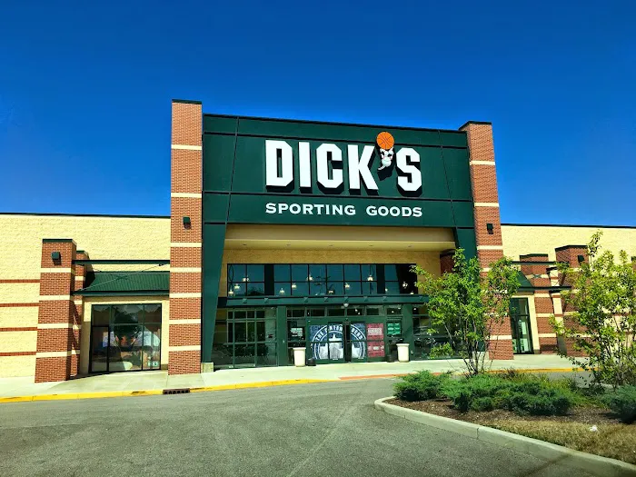 DICK'S Sporting Goods Picture 7