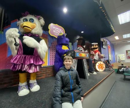 Chuck E. Cheese