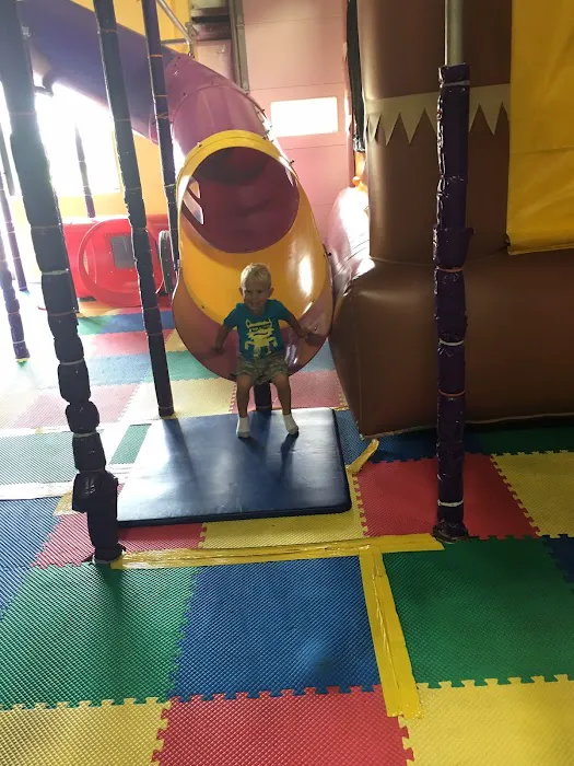 Bella's Bouncies Indoor Inflatable Play Center Picture 7