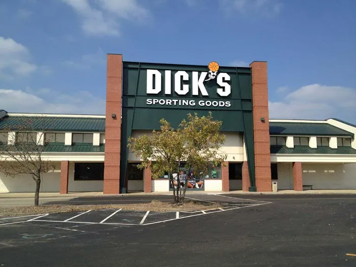 DICK'S Sporting Goods Picture 9