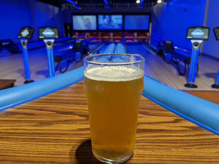 Crossroads Social House Picture 2