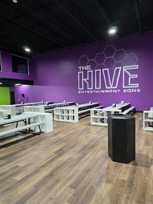 The Hive Entertainment Zone Picture 3