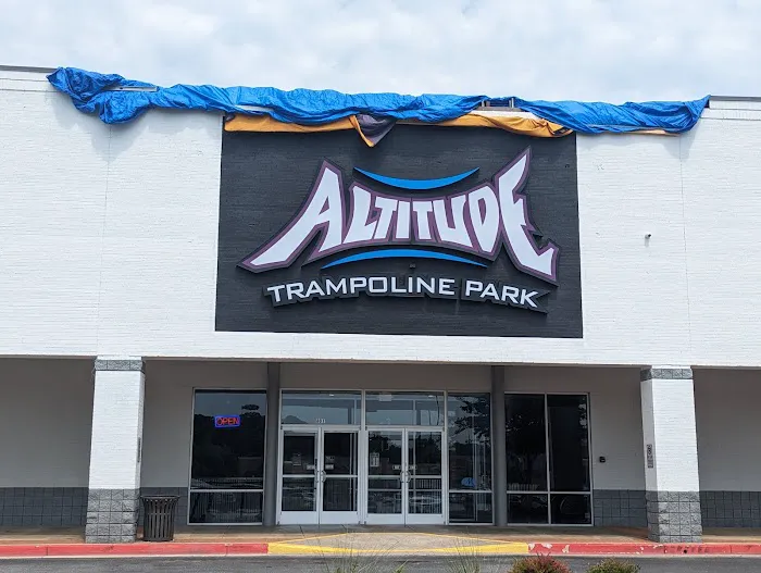 Altitude Austell Picture 4