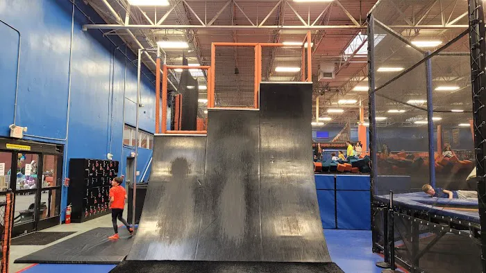 Sky Zone Trampoline Park Picture 2