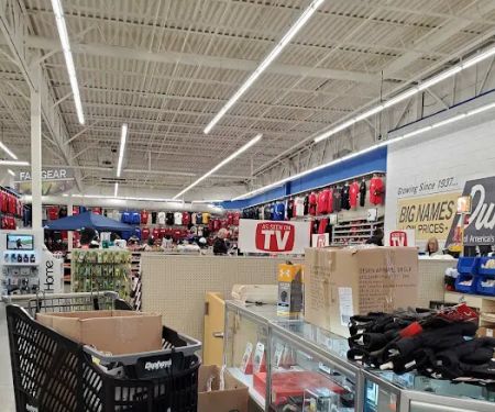 Dunham's Sports