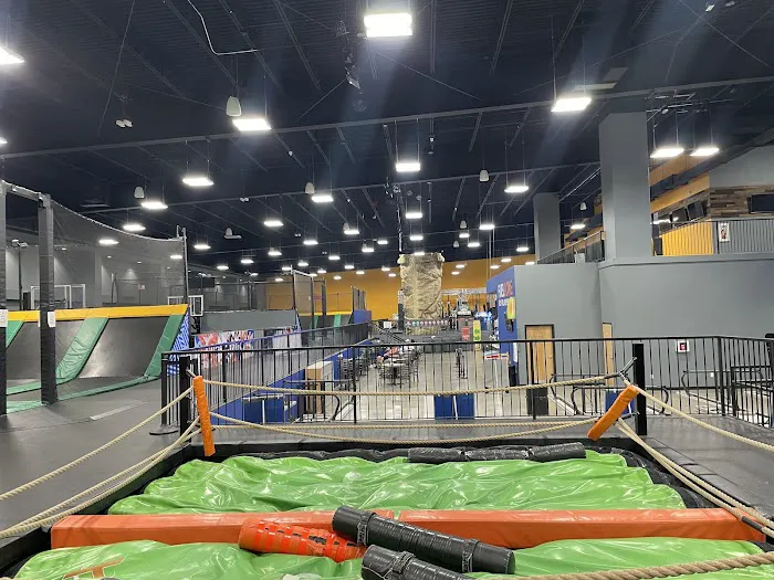 Sky Zone Trampoline Park Picture 3