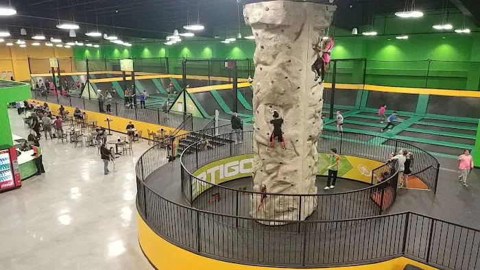 Sky Zone Trampoline Park Picture 5