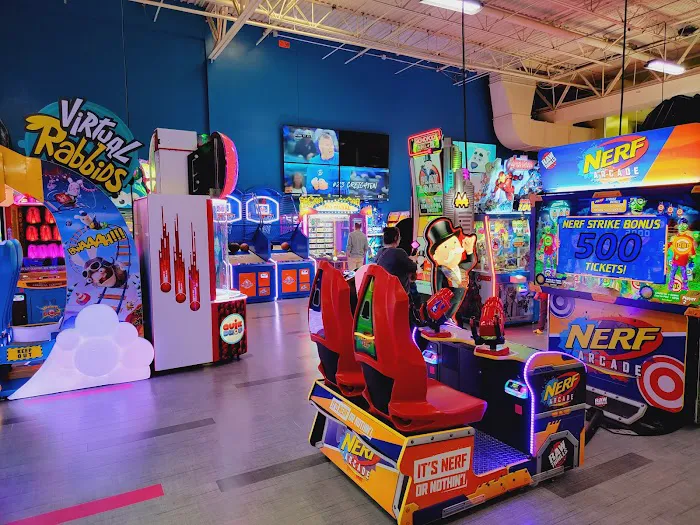 Urban Air Trampoline and Adventure Park Picture 3