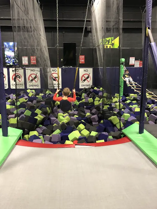 Get Air Trampoline Park Picture 1