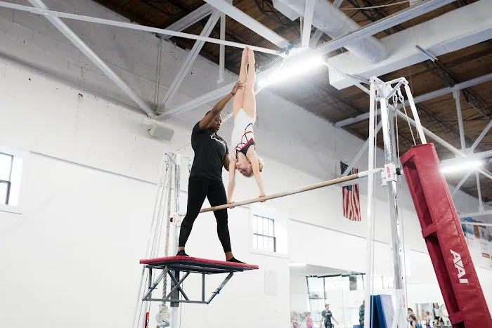 The Peach Pit Gymnastics, Cheerleading, Dance & Trampoline & Tumbling Picture 4