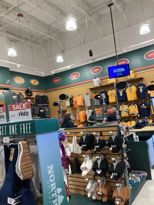 DICK'S Sporting Goods Picture 8