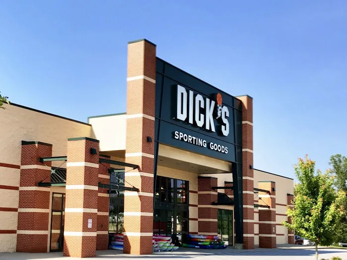 DICK'S Sporting Goods Picture 1