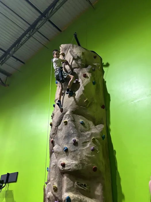 Pump It Up Greenville Kids Birthdays and More Picture 3