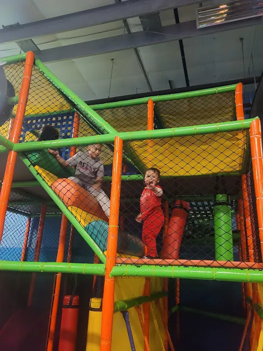 Altitude Trampoline Park - Pittsburgh/Bridgeville Picture 4