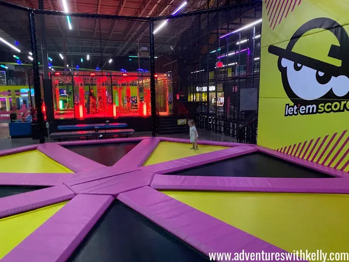 Urban Air Trampoline and Adventure Park Picture 7