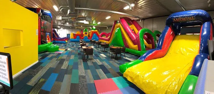 Intents Inflatables Indoor Fun Center Picture 10