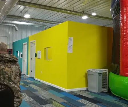 Intents Inflatables Indoor Fun Center