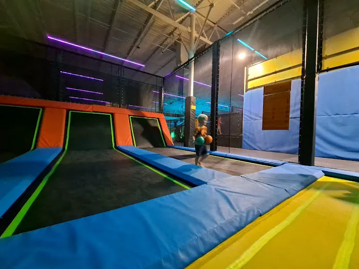 Urban Air Trampoline and Adventure Park Picture 9