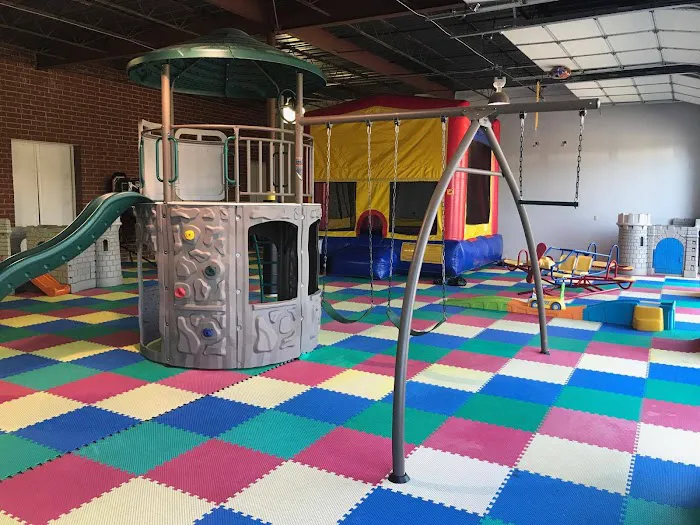 Kids Indoor Playground Picture 3