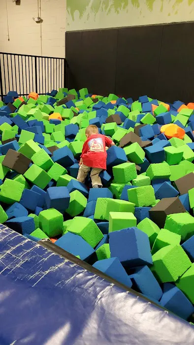 Get Air Trampoline Park Picture 2