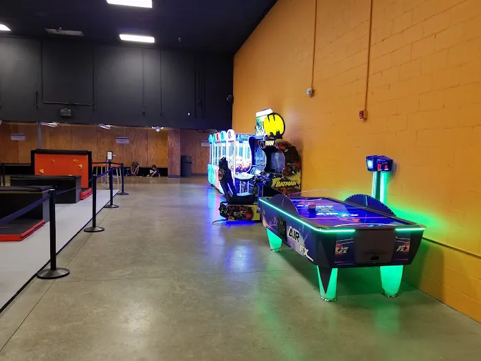 Get Air Trampoline Park Picture 11
