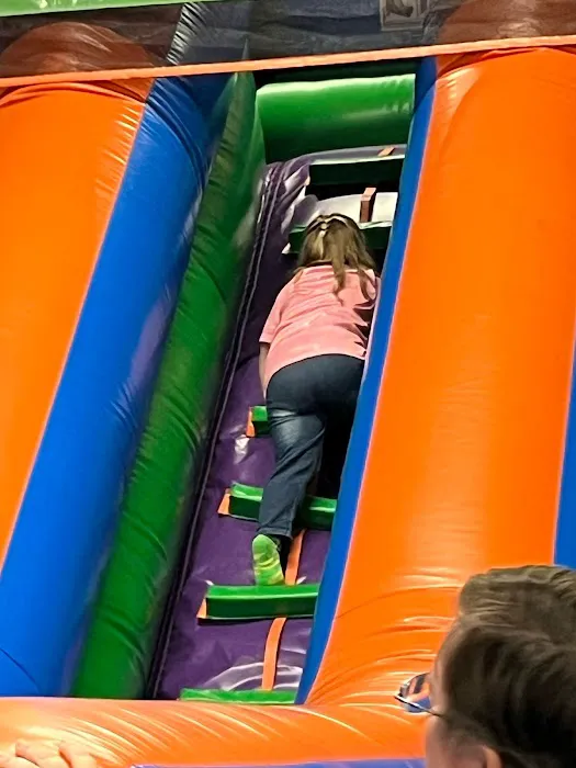 BounceLYH Picture 6
