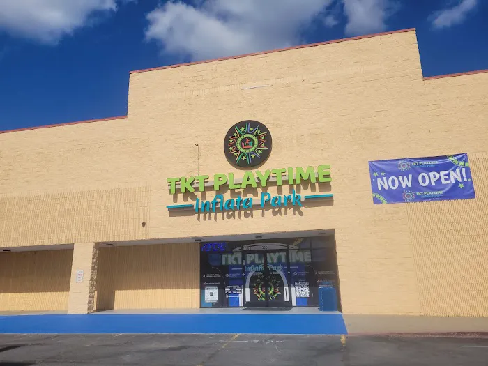 TKT Playtime Inflata Park Picture 4