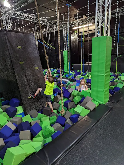 Sky Zone Trampoline Park Picture 4