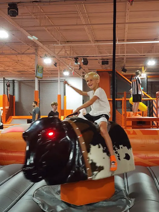 Big Air Trampoline Park Picture 8