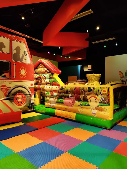 Planet Bounce Pittsburgh - South Star - Tanger Outlets Picture 6