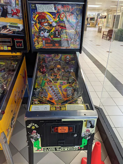 Planet Bounce Pittsburgh - South Star - Tanger Outlets Picture 2