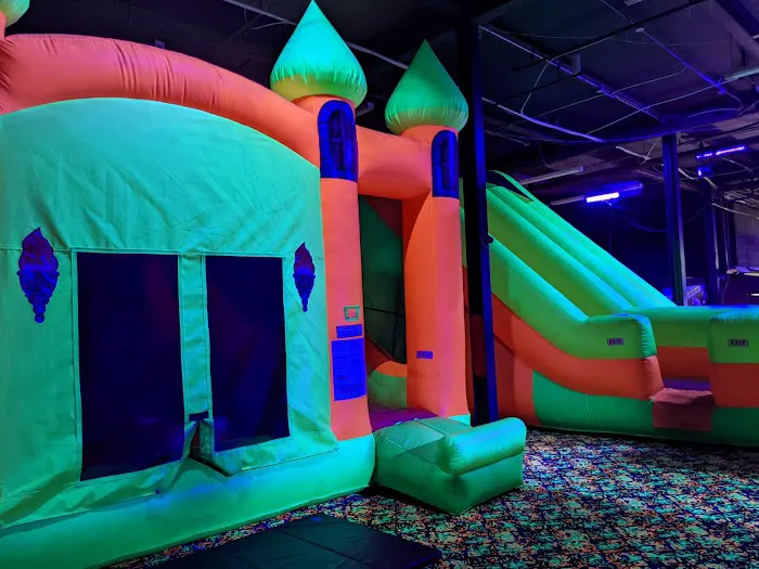 Fun Slides Carpet Skatepark and Party Center Picture 4