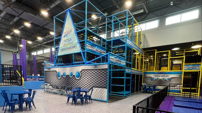 AirCity 360 Trampoline & Adventure Park Picture 3