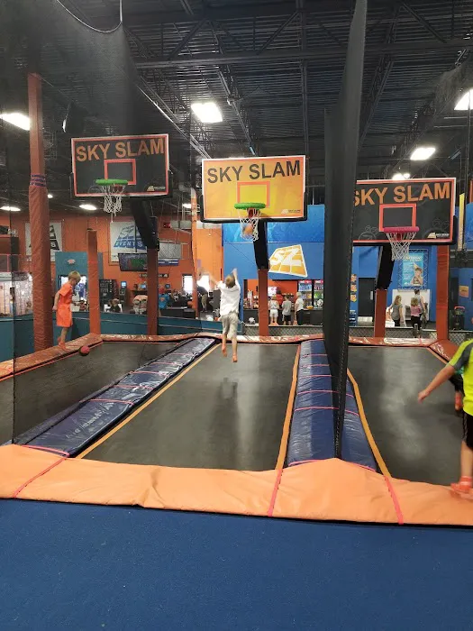 Sky Zone Milwaukee Picture 8
